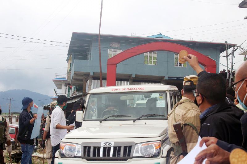 Tuensang greets Minister with biscuit 'shower'